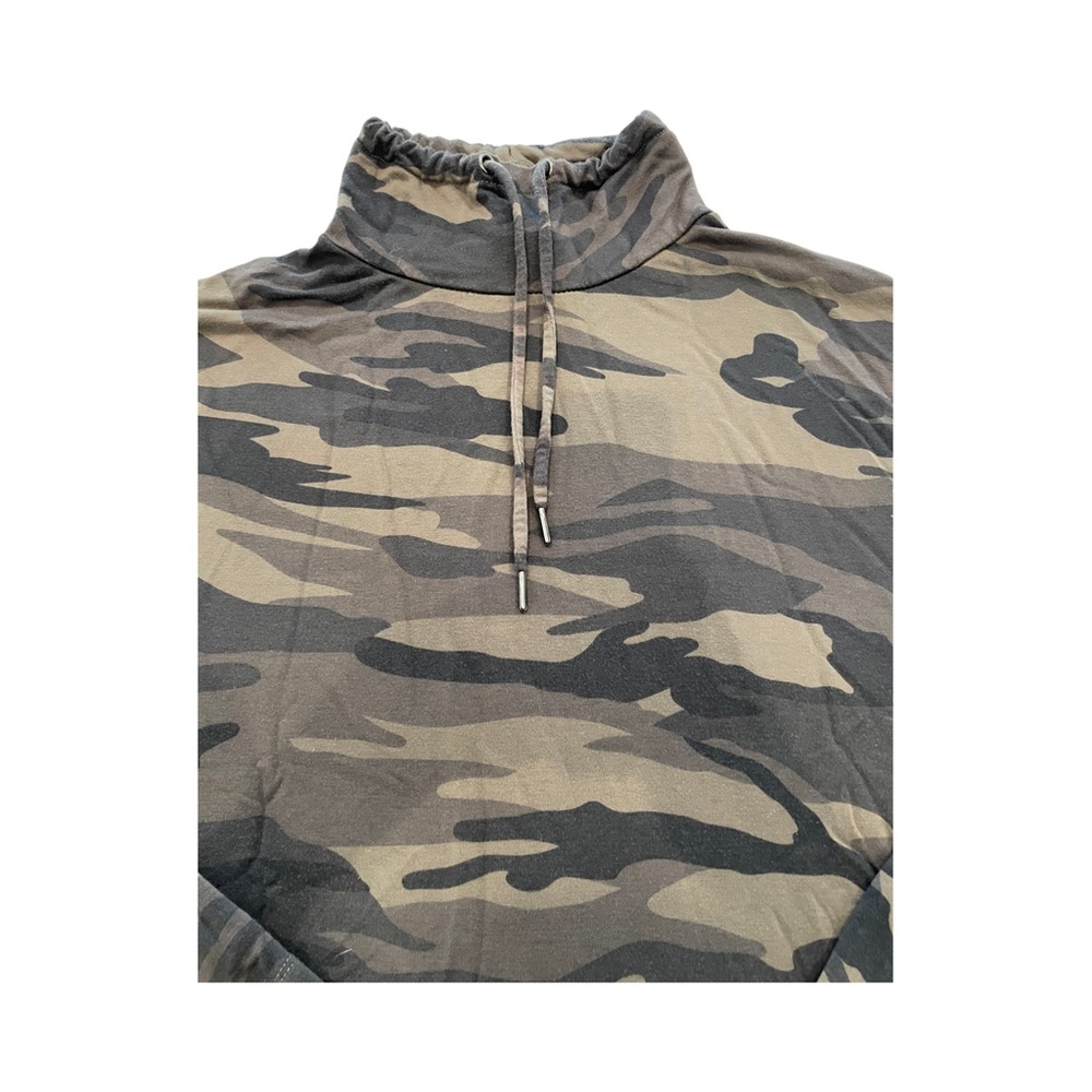 Nicole Miller Camouflage Top L - Picture 2 of 3